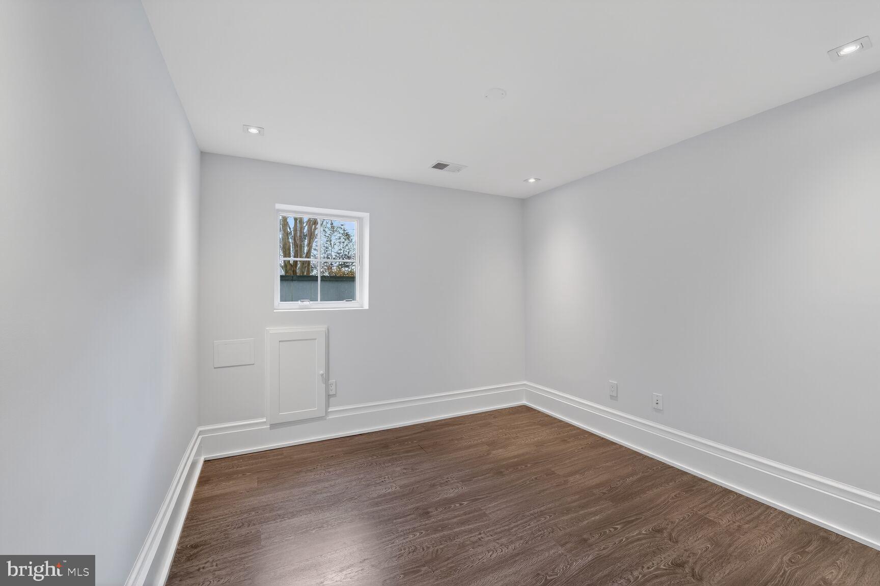 KENT - Residential