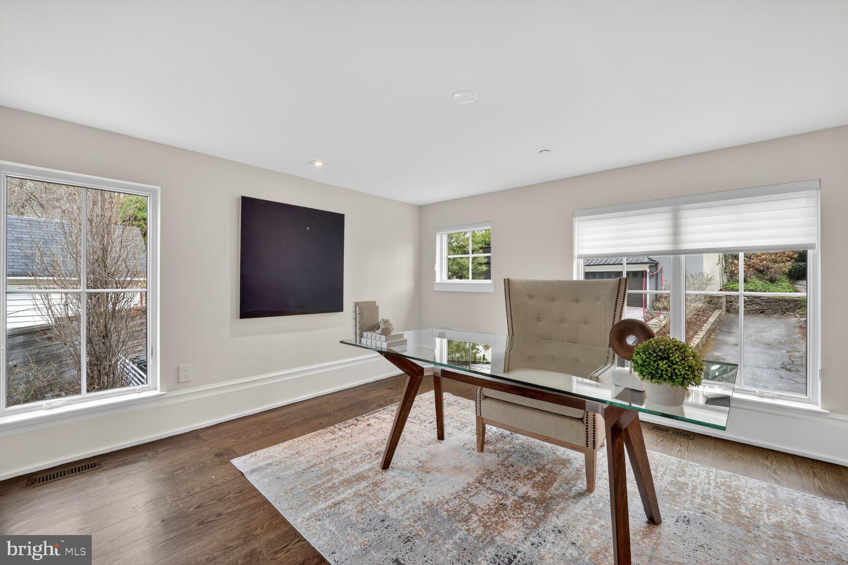 KENT - Residential