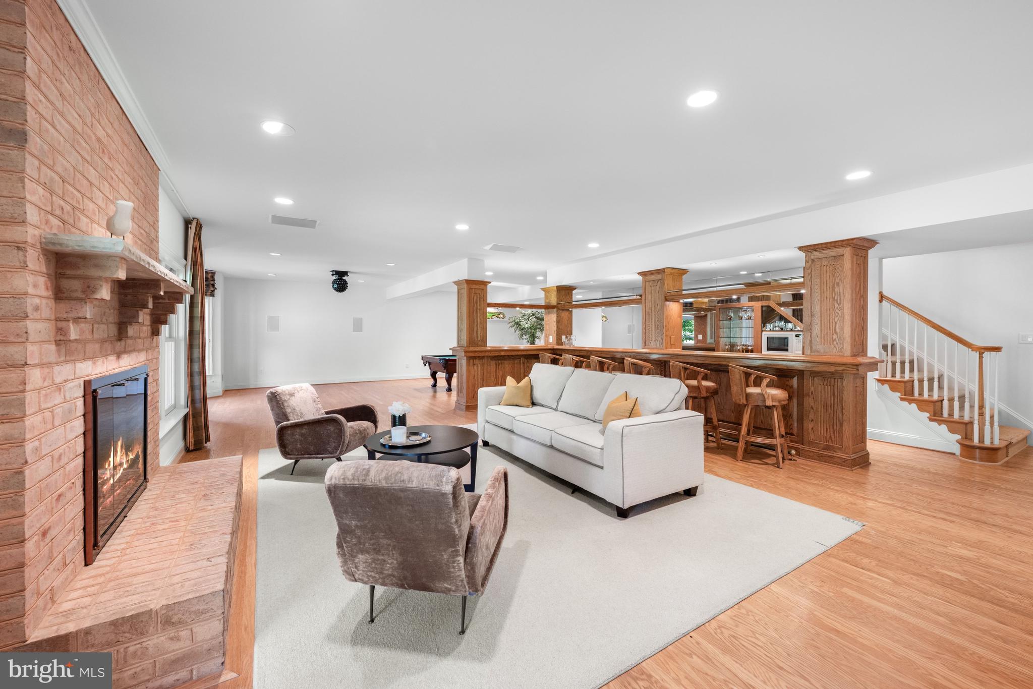AVENEL - Residential