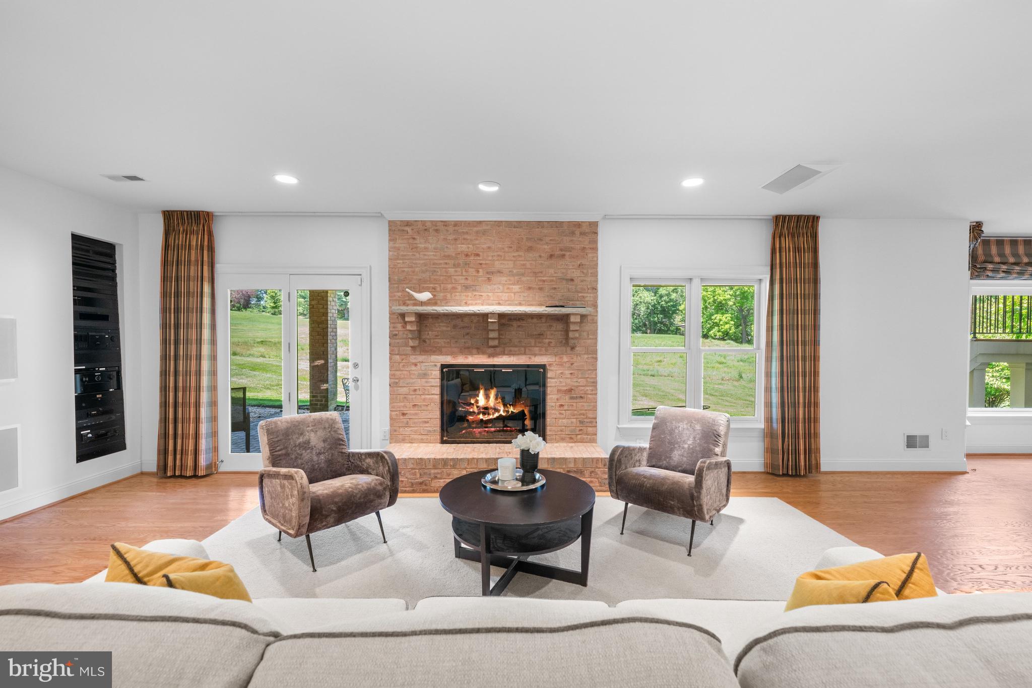 AVENEL - Residential