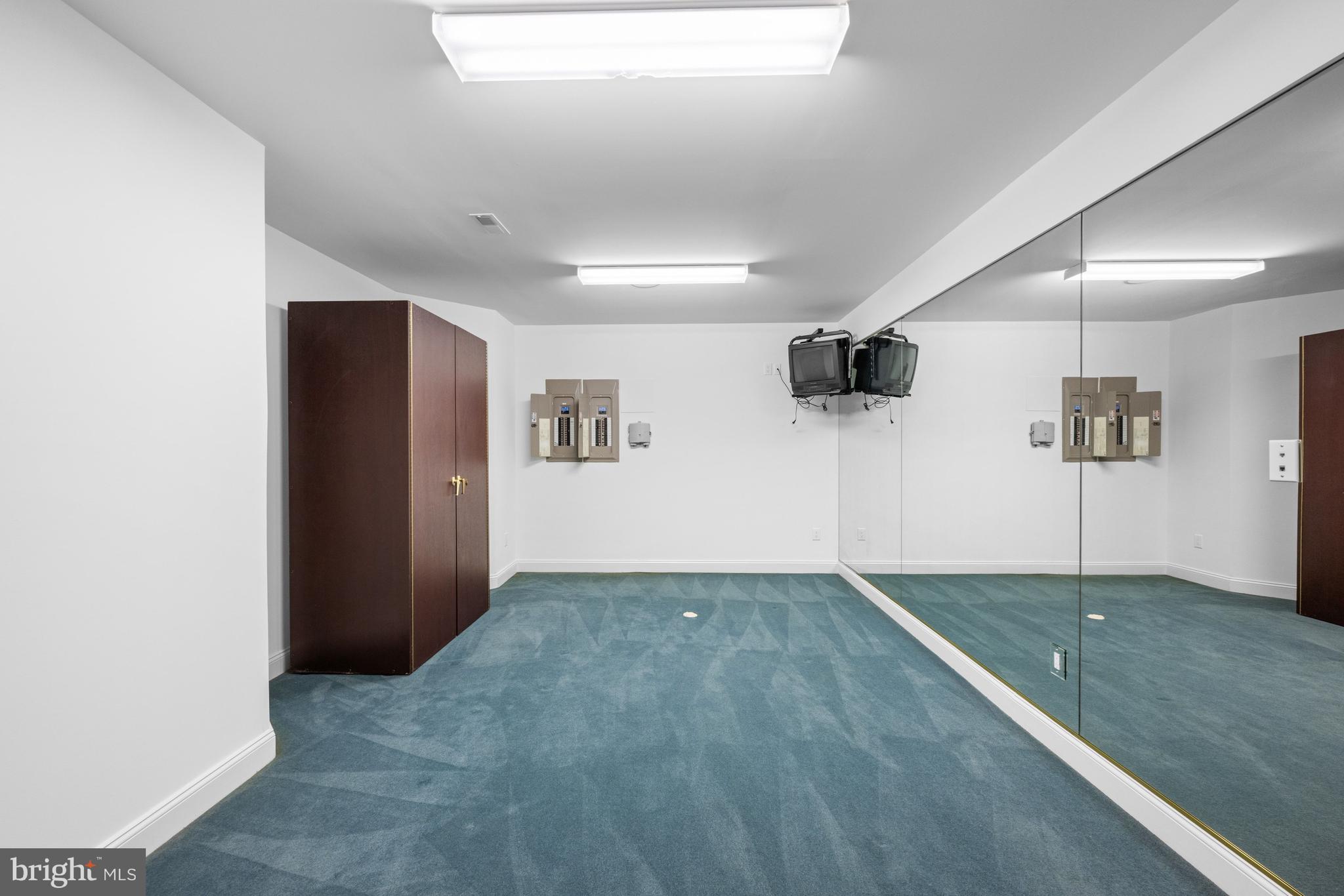 AVENEL - Residential