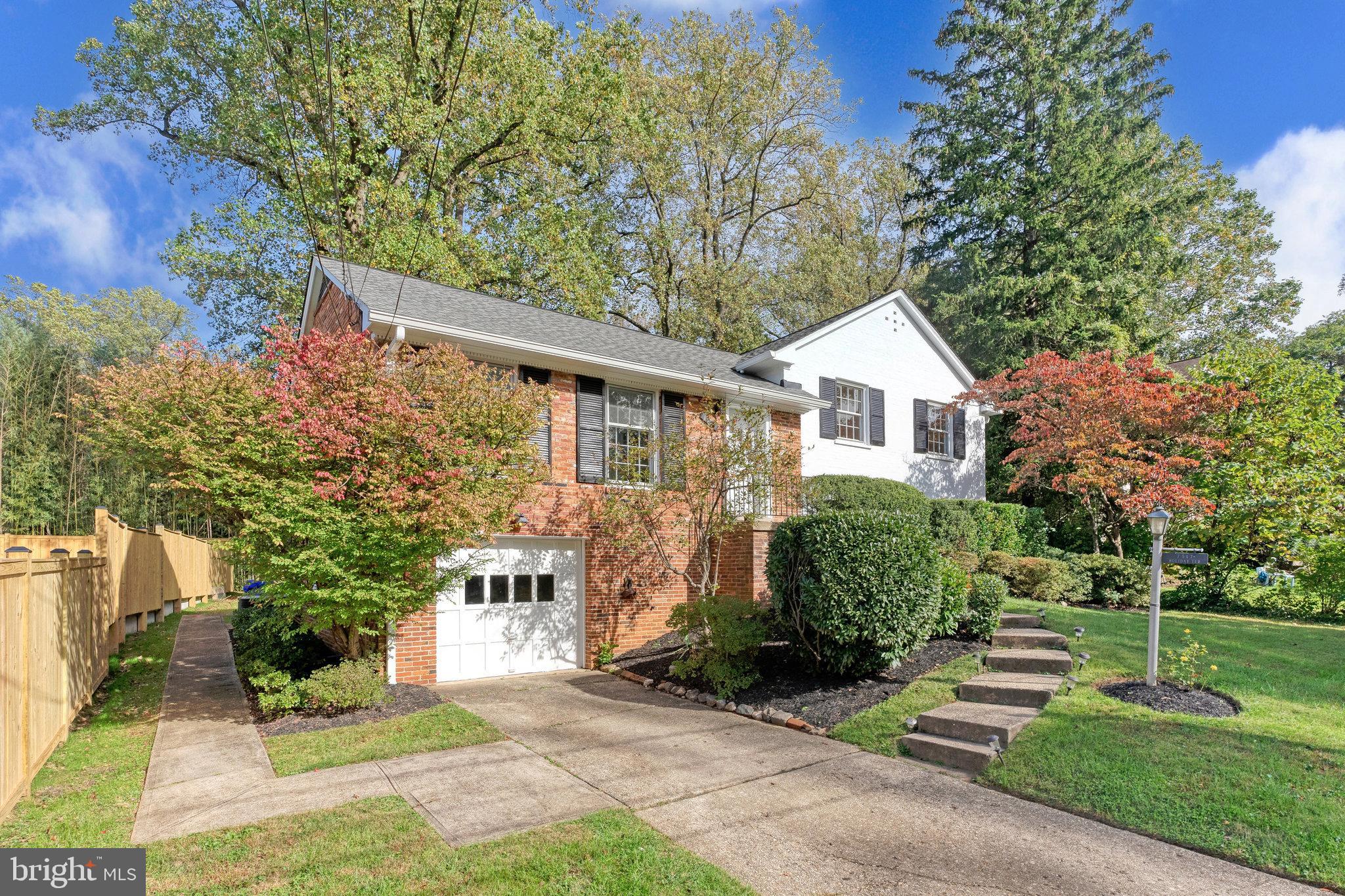 LANDON WOODS - Residential Lease