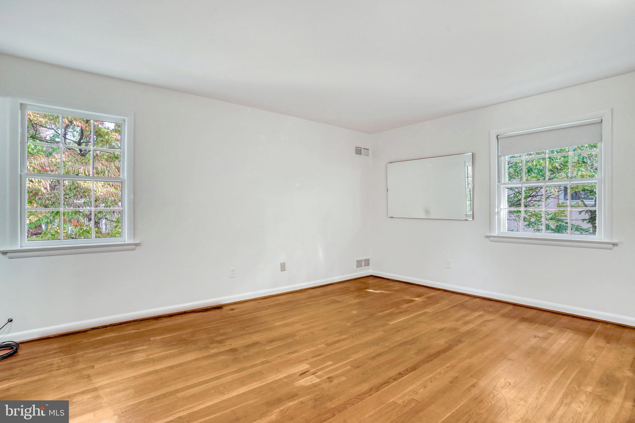 LANDON WOODS - Residential Lease