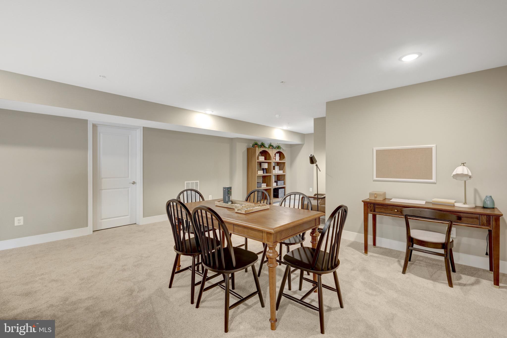 THE ENCLAVE AT CARROLLTON MANOR - Residential