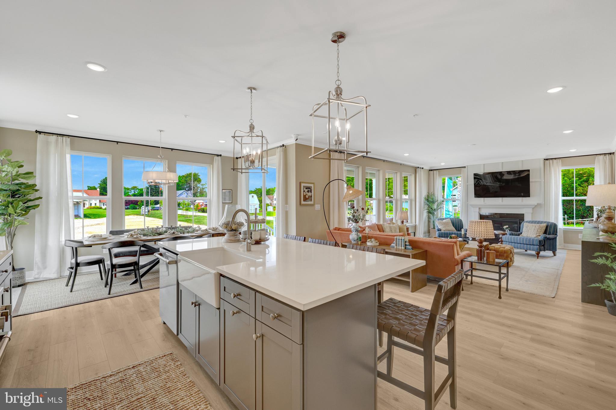 THE ENCLAVE AT CARROLLTON MANOR - Residential