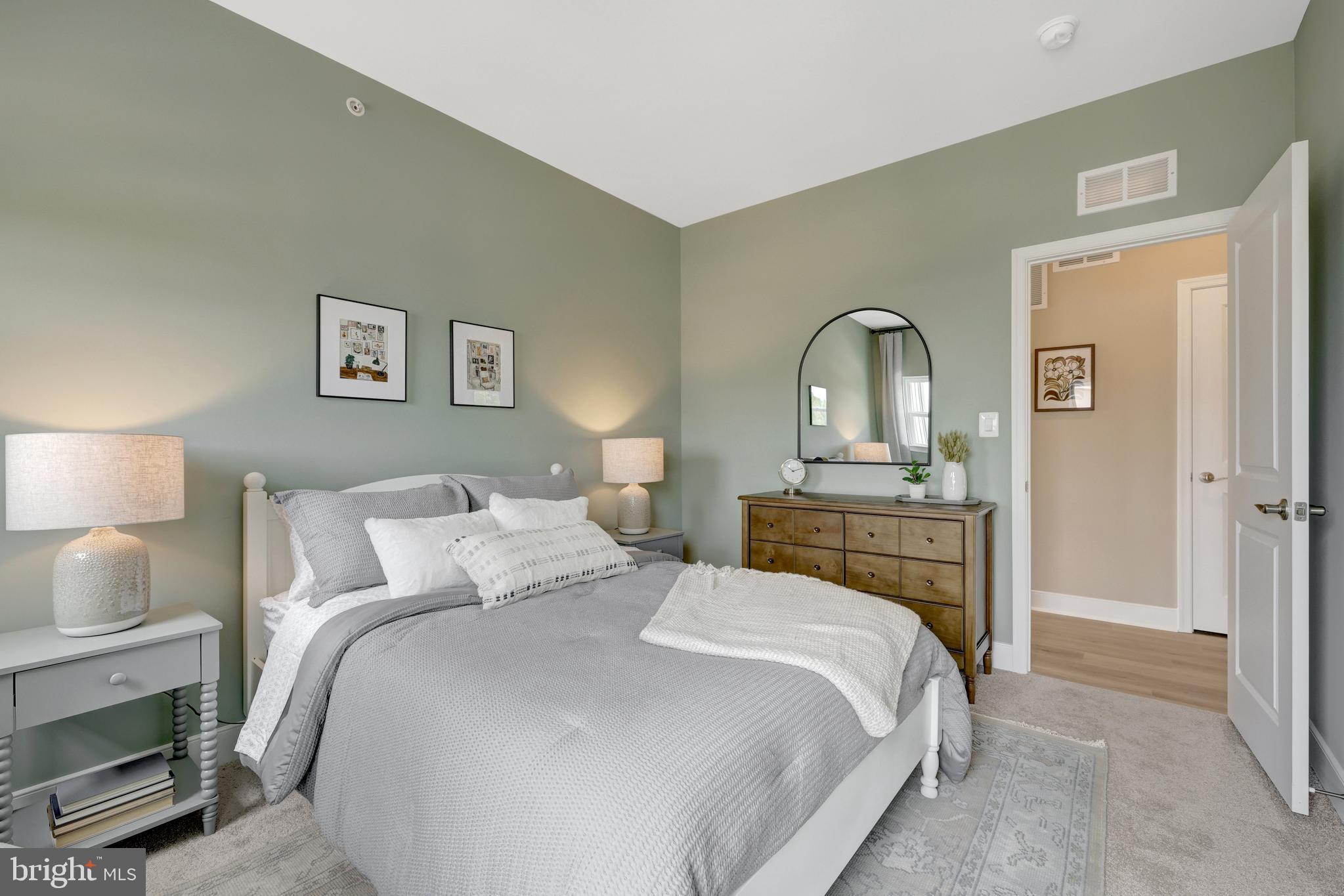 THE ENCLAVE AT CARROLLTON MANOR - Residential