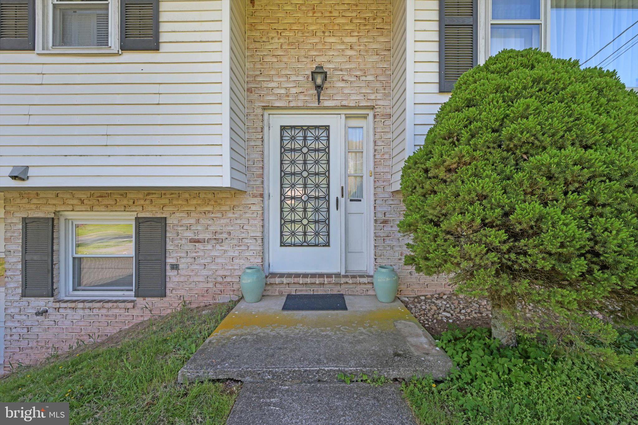 HEIDELBERG COURT - Residential
