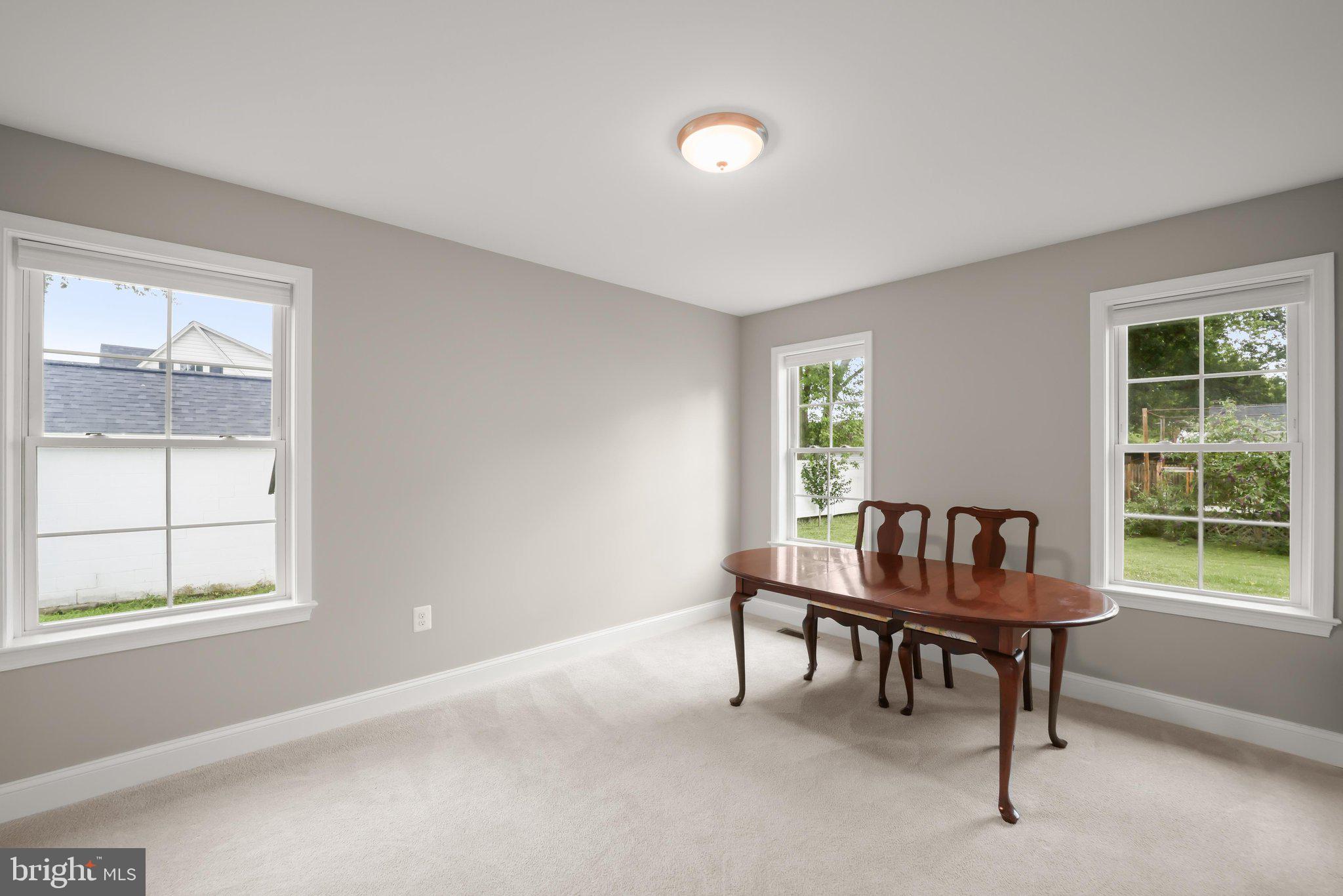 CEDARHURST ON THE BAY - Residential