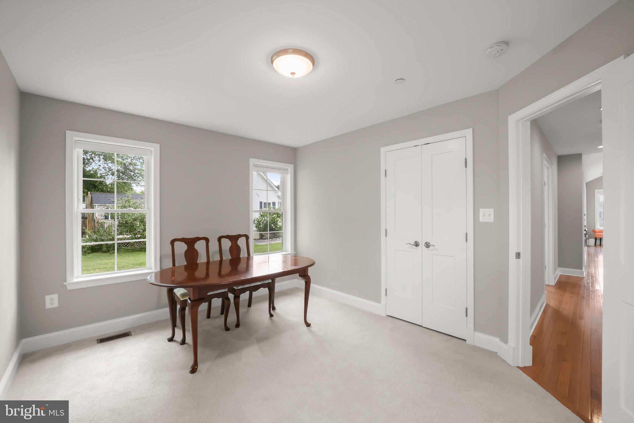 CEDARHURST ON THE BAY - Residential