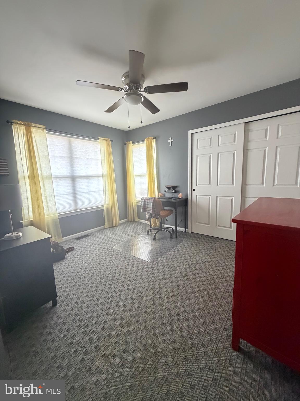 COUNTRY CROSSING - Residential