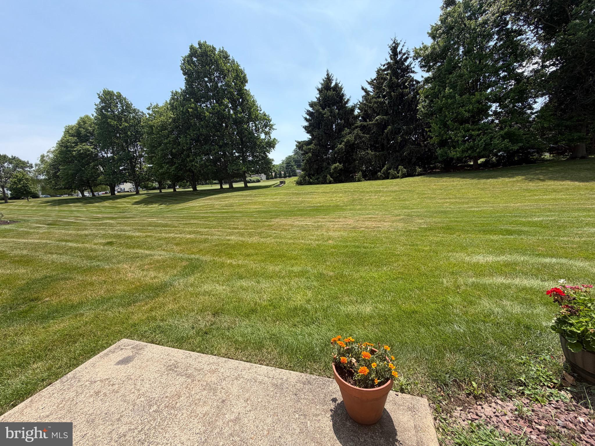 COUNTRY CROSSING - Residential