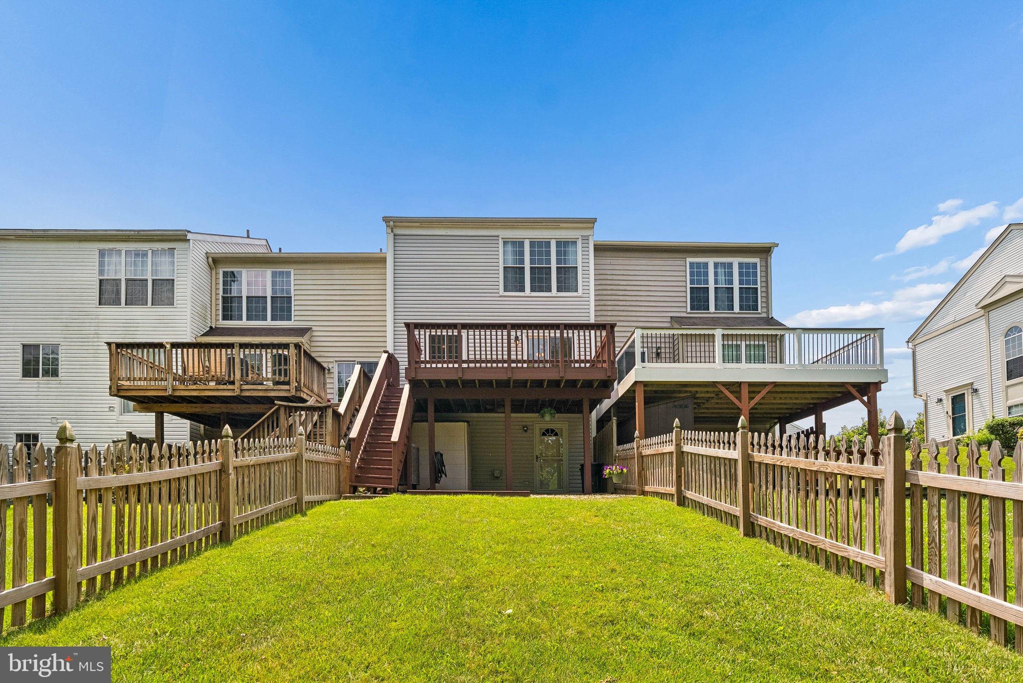 SILVER HILL FARM - Residential