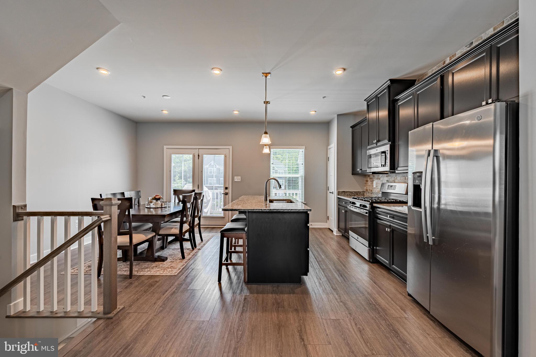 JAMES RUN TOWNHOMES - Residential