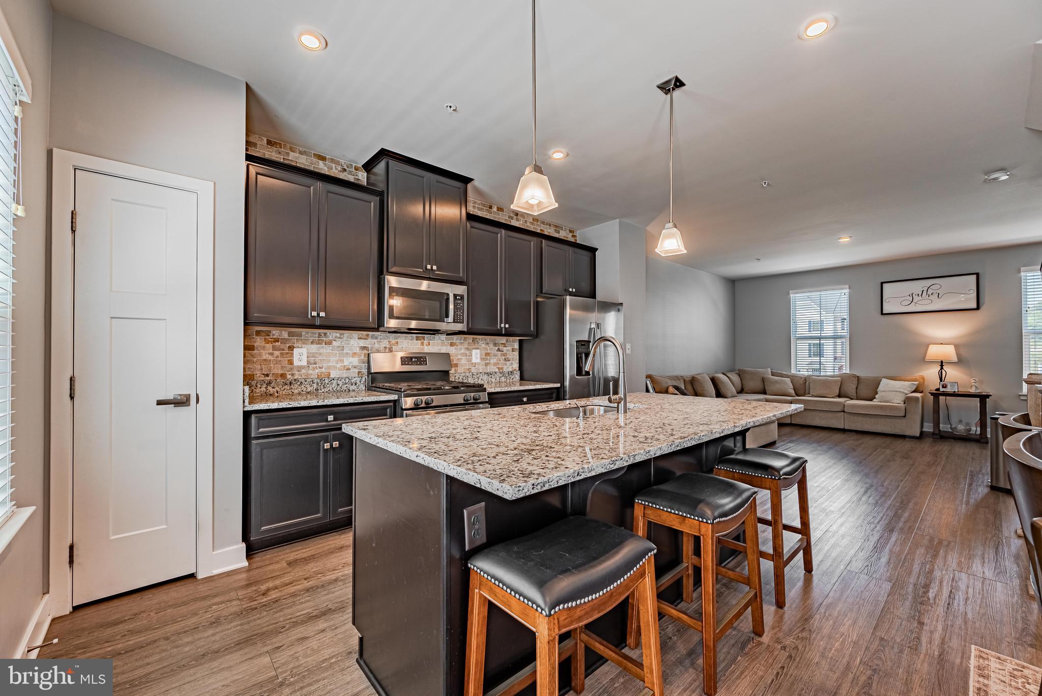 JAMES RUN TOWNHOMES - Residential