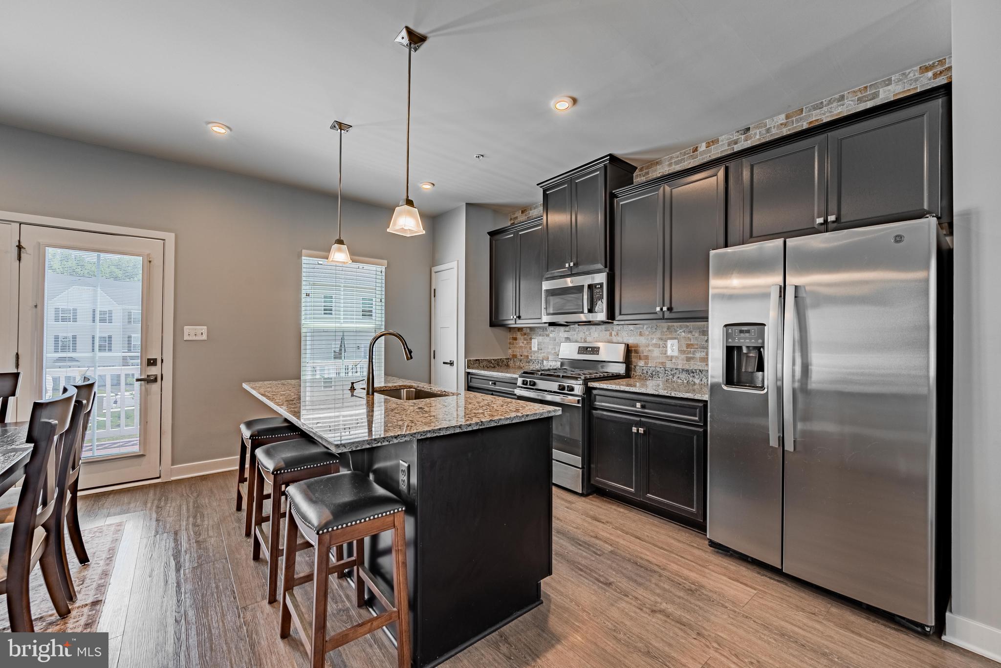 JAMES RUN TOWNHOMES - Residential