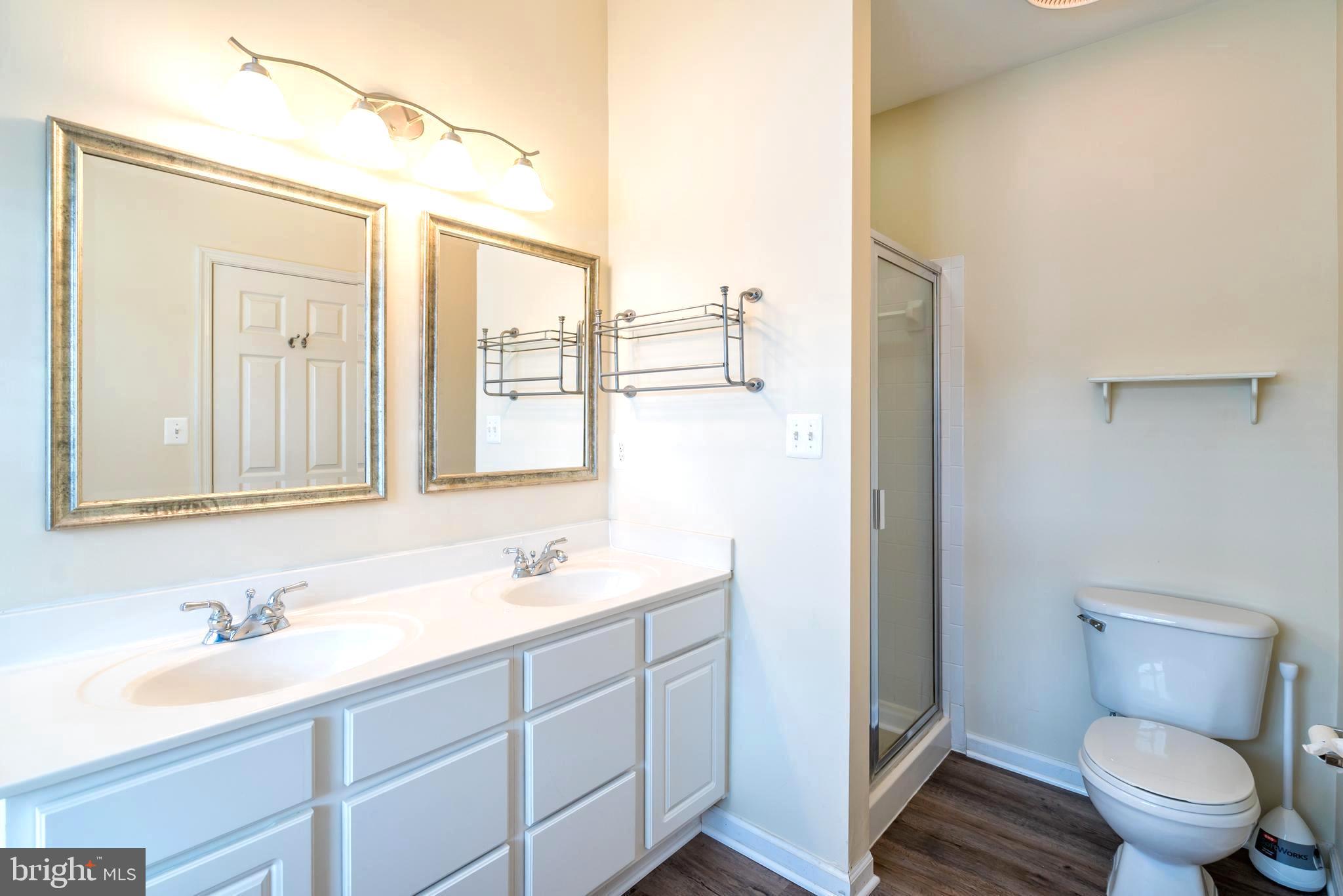 GREAT FALLS CHASE - Residential Lease