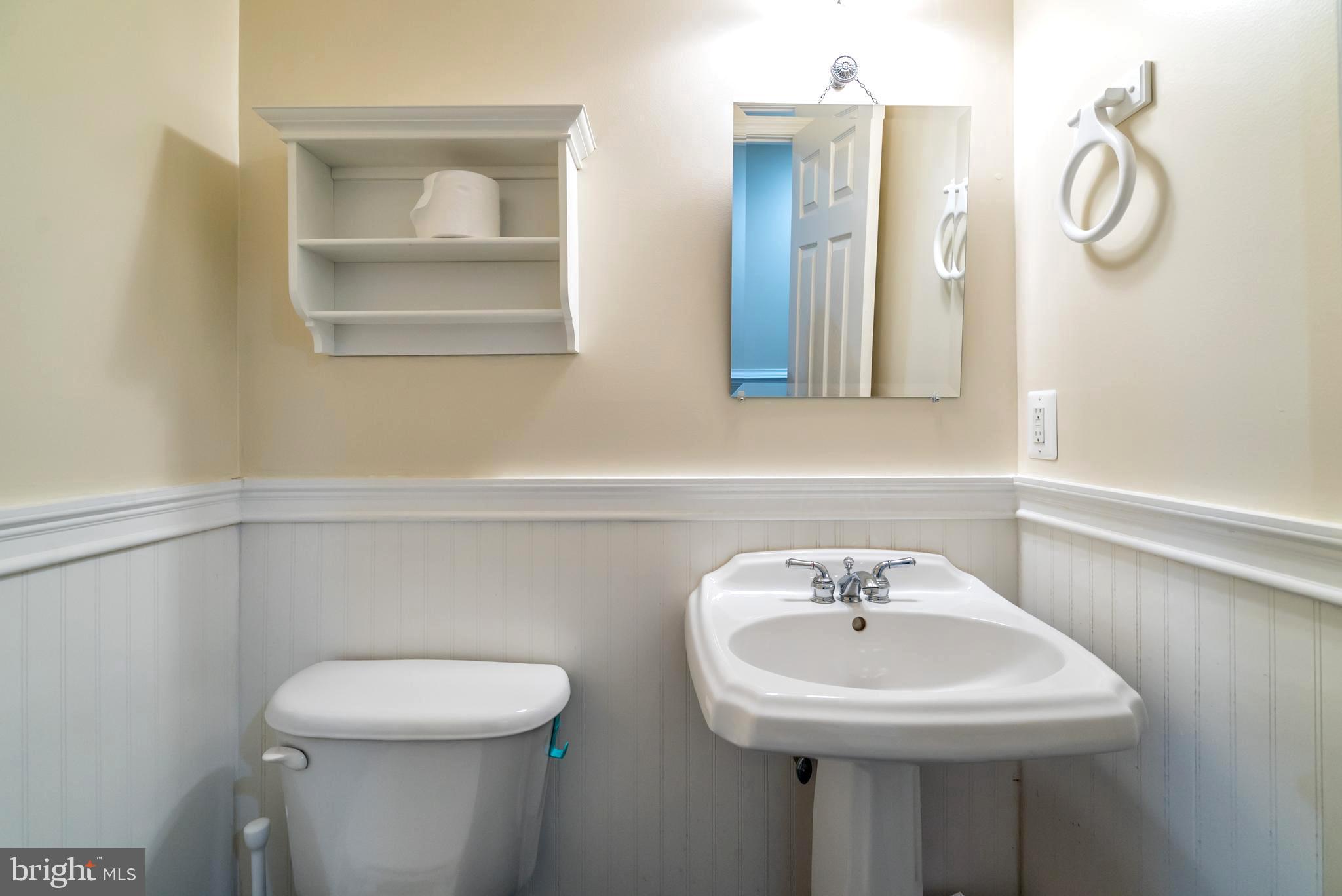 GREAT FALLS CHASE - Residential Lease