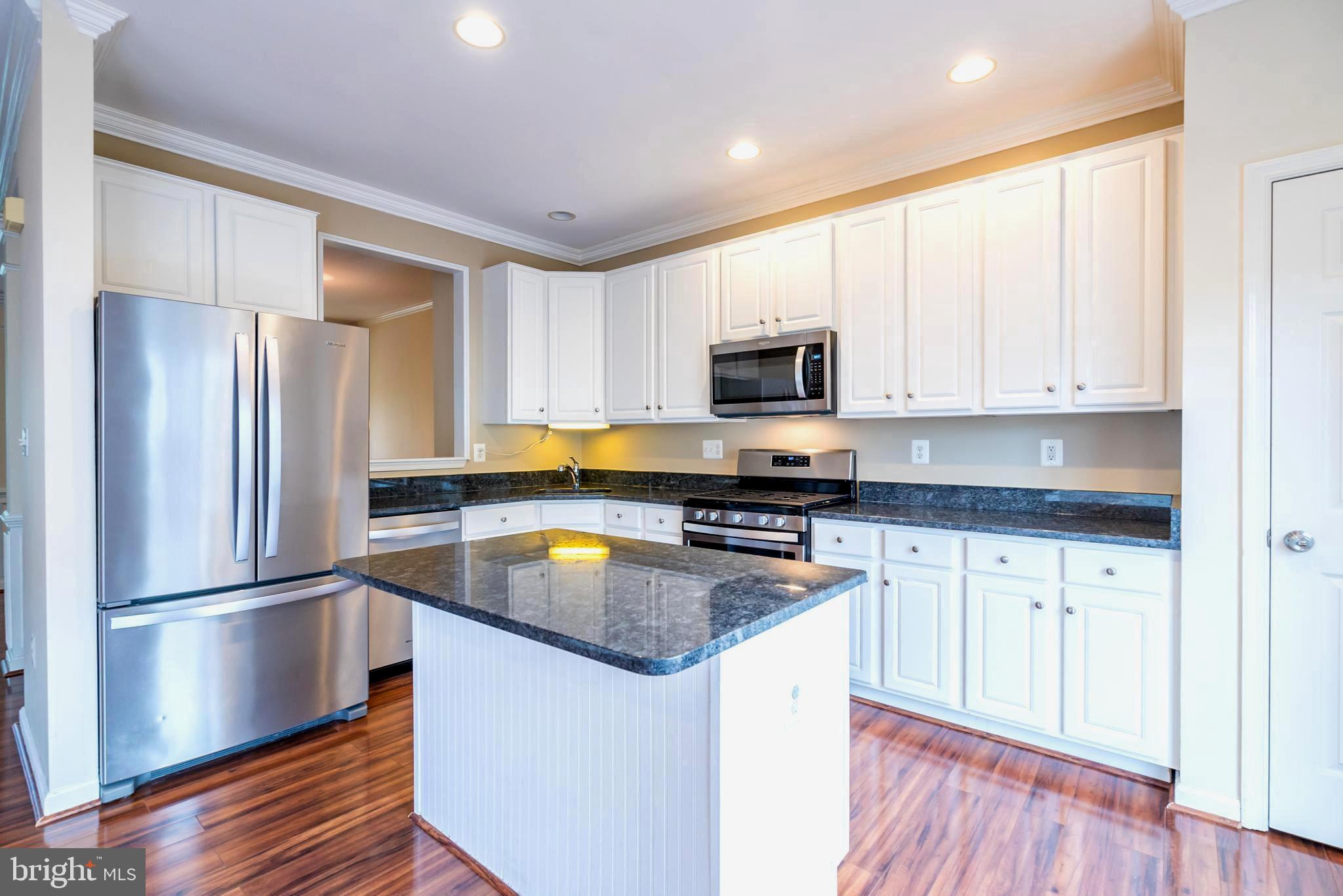 GREAT FALLS CHASE - Residential Lease