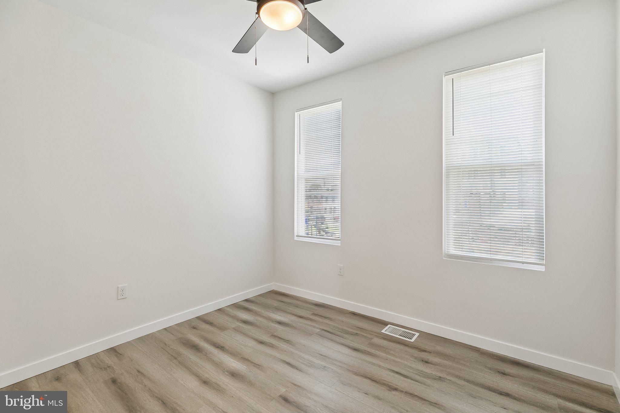 PHILADELPHIA (WEST) - Residential