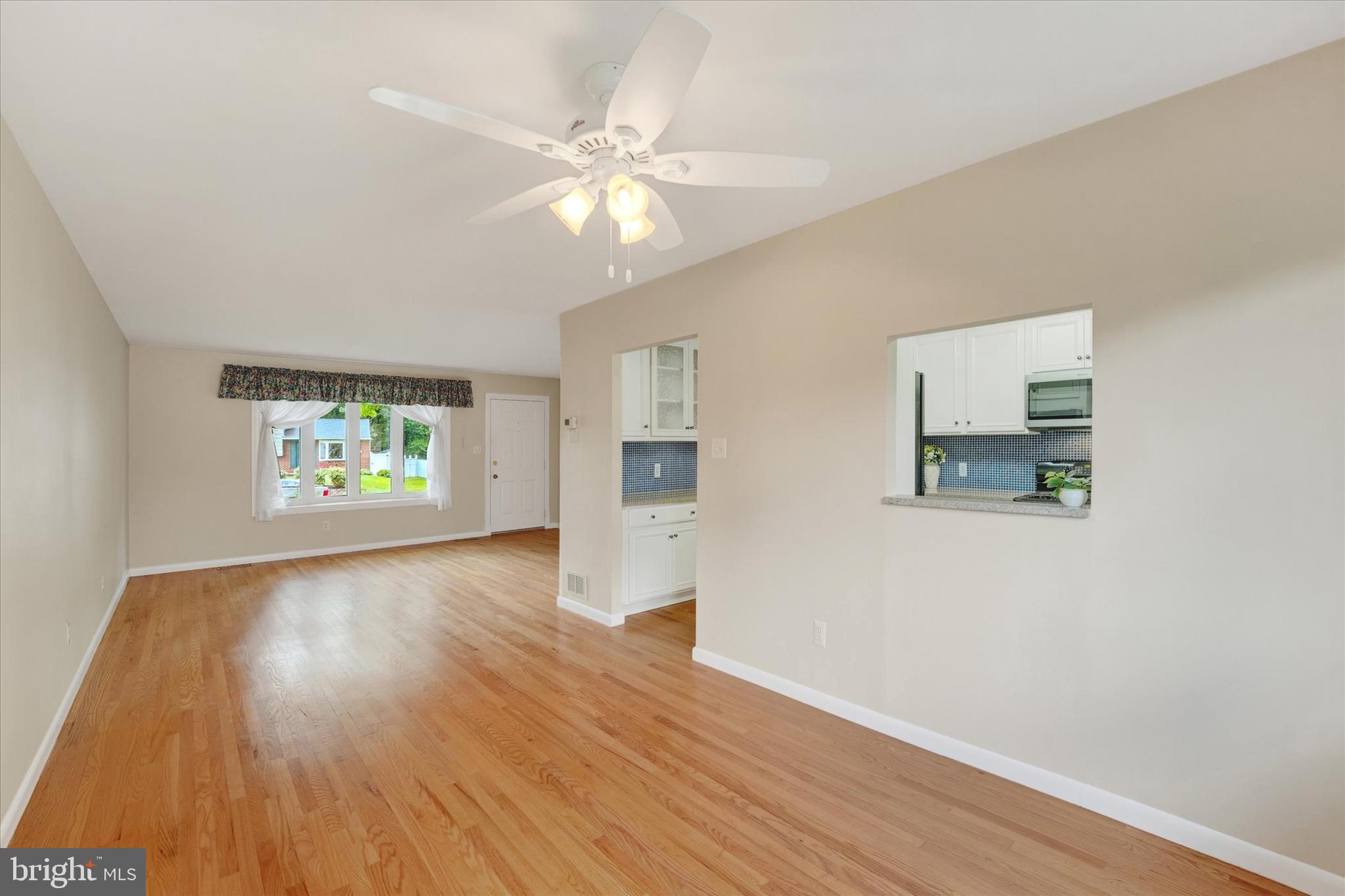 WHITEHALL - Residential