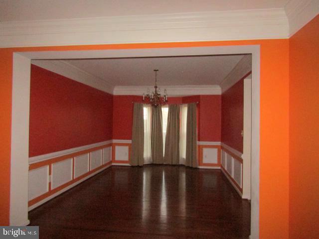 KINGS CROSSING - Residential