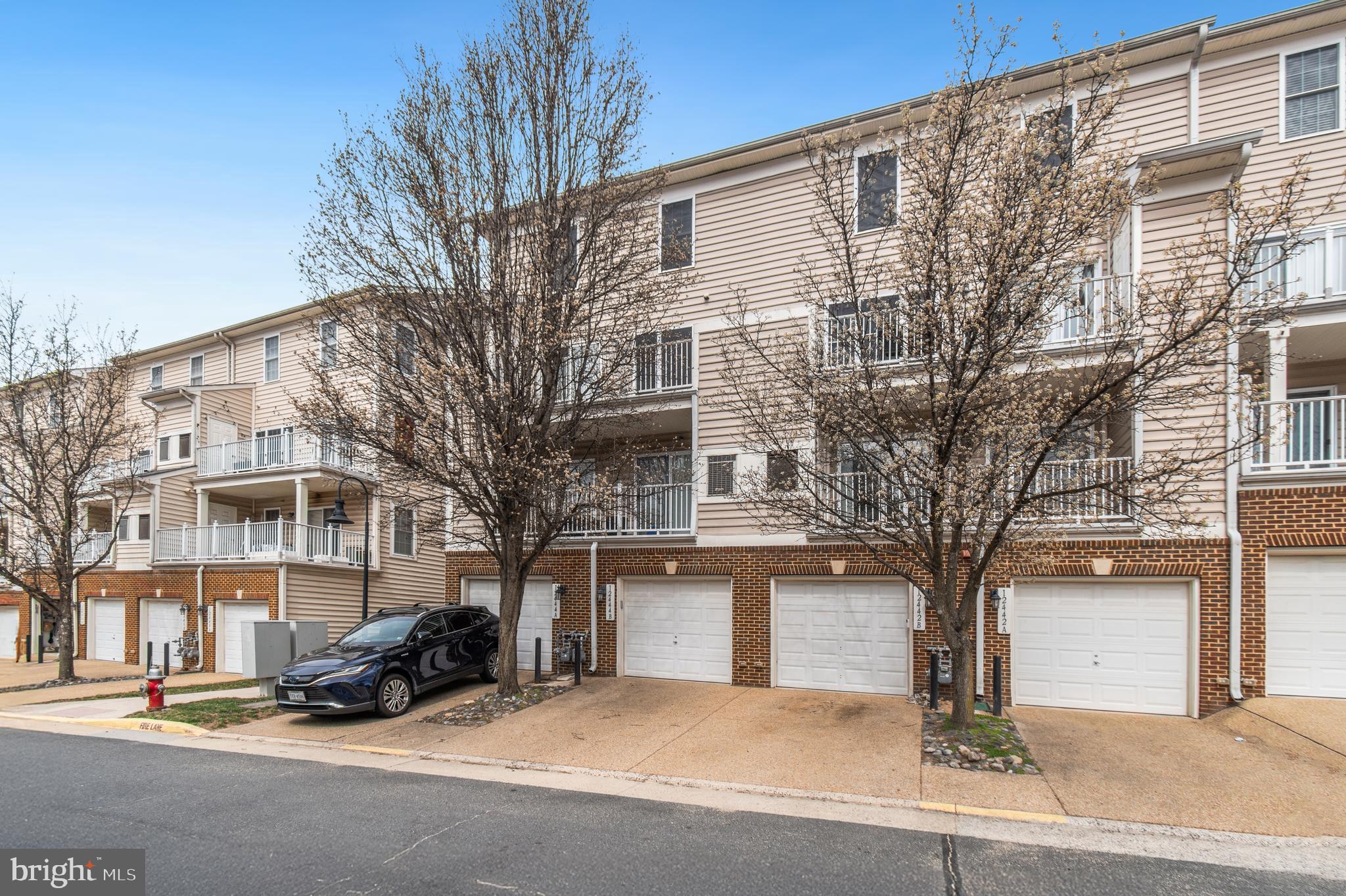 EAST MARKET AT FAIR LAKE - Residential