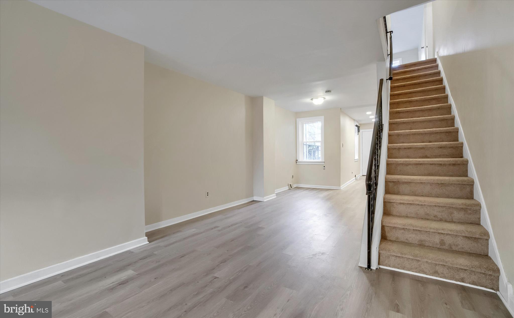 MANTUA - Residential