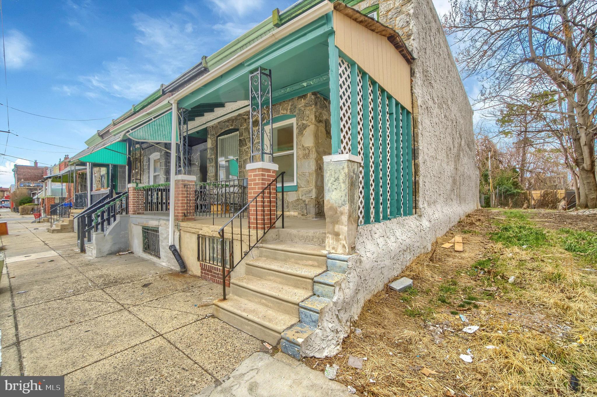 MANTUA - Residential