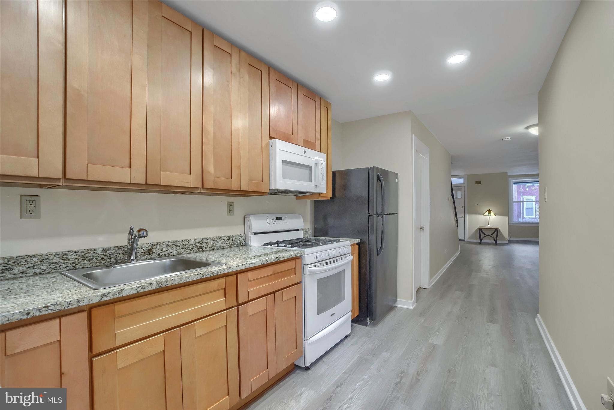 MANTUA - Residential