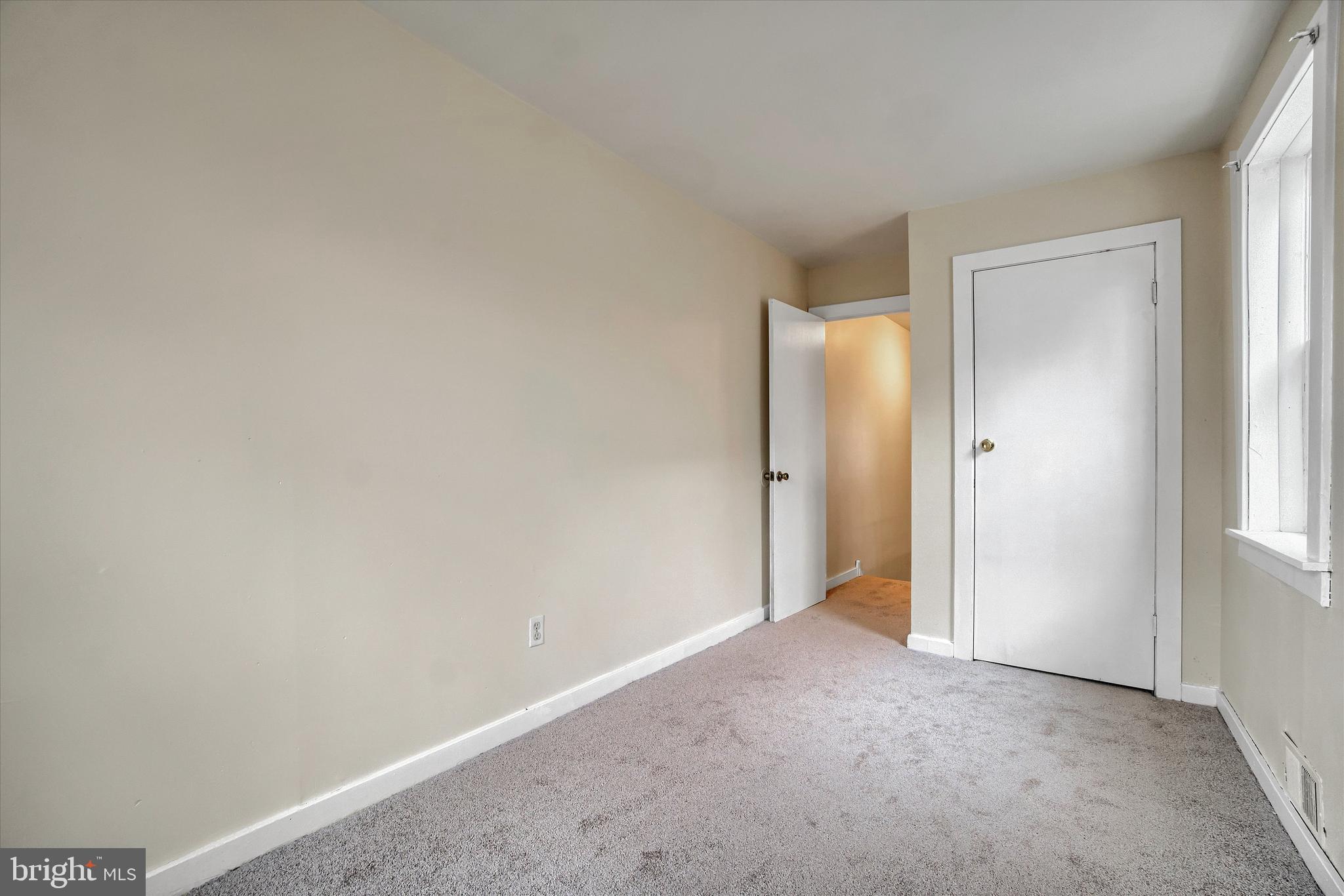 MANTUA - Residential