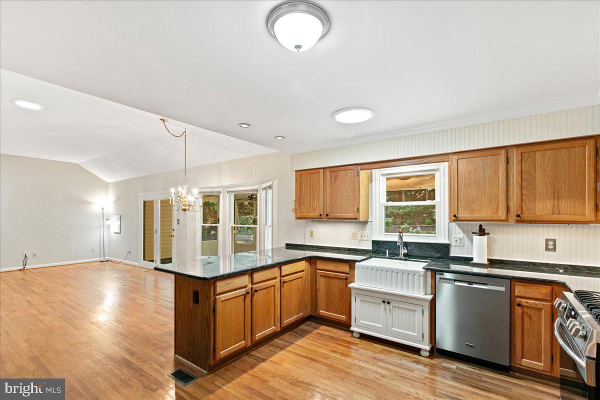 MIDDLE VALLEY - Residential