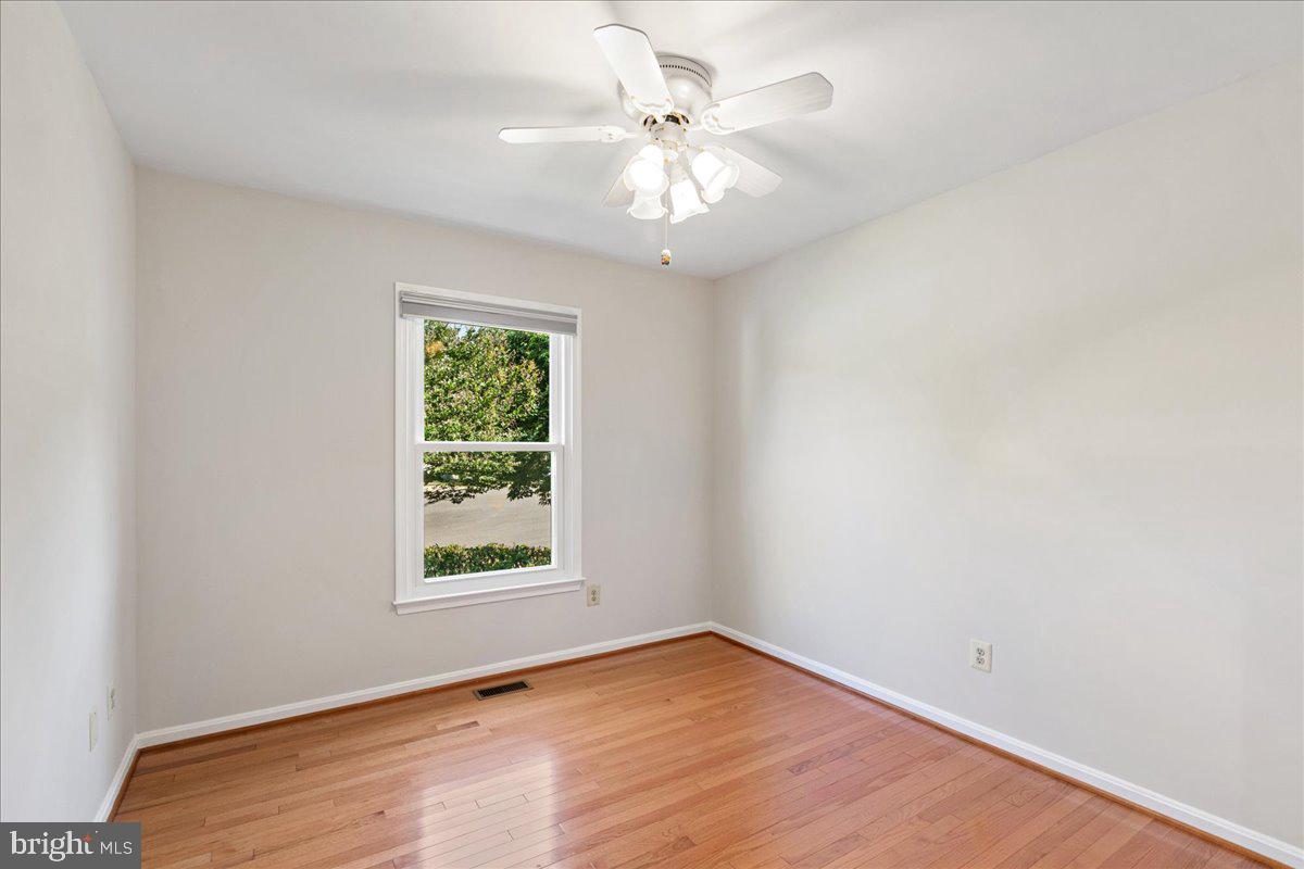 MIDDLE VALLEY - Residential