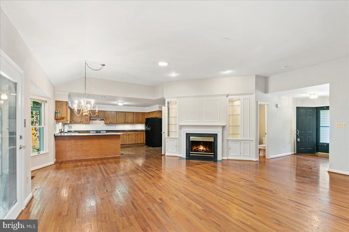 MIDDLE VALLEY - Residential