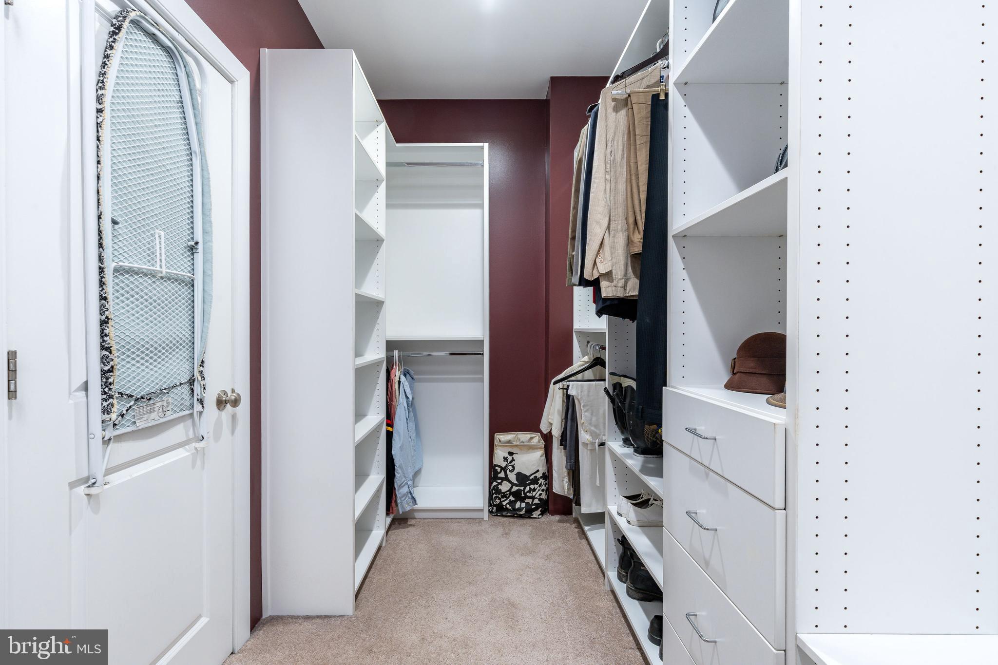 ART MUSEUM AREA - Residential