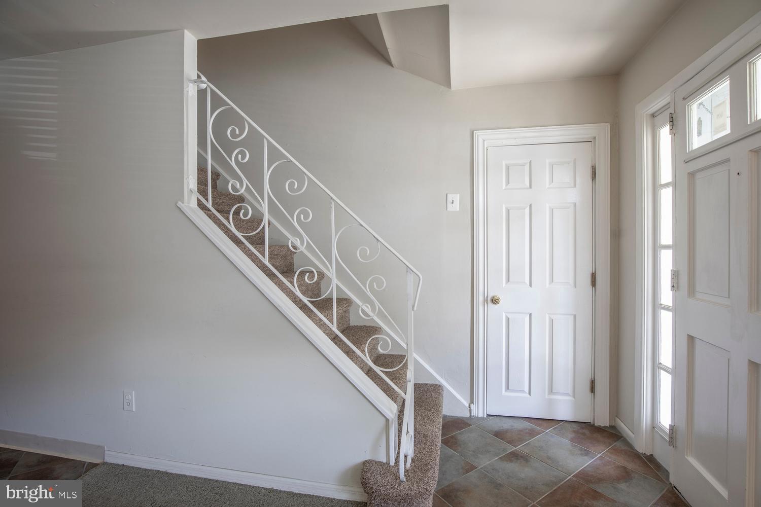 NESHAMINY VALLEY - Residential