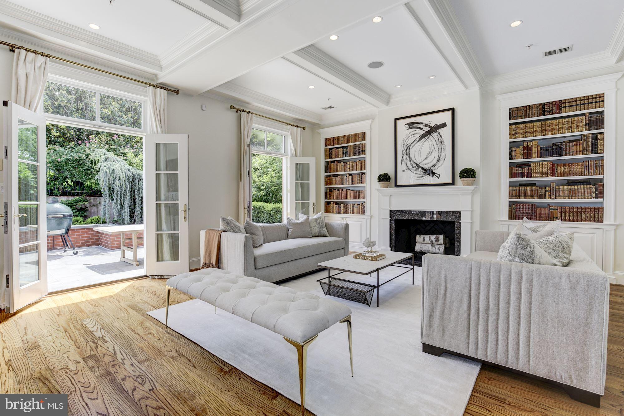 GEORGETOWN - Residential