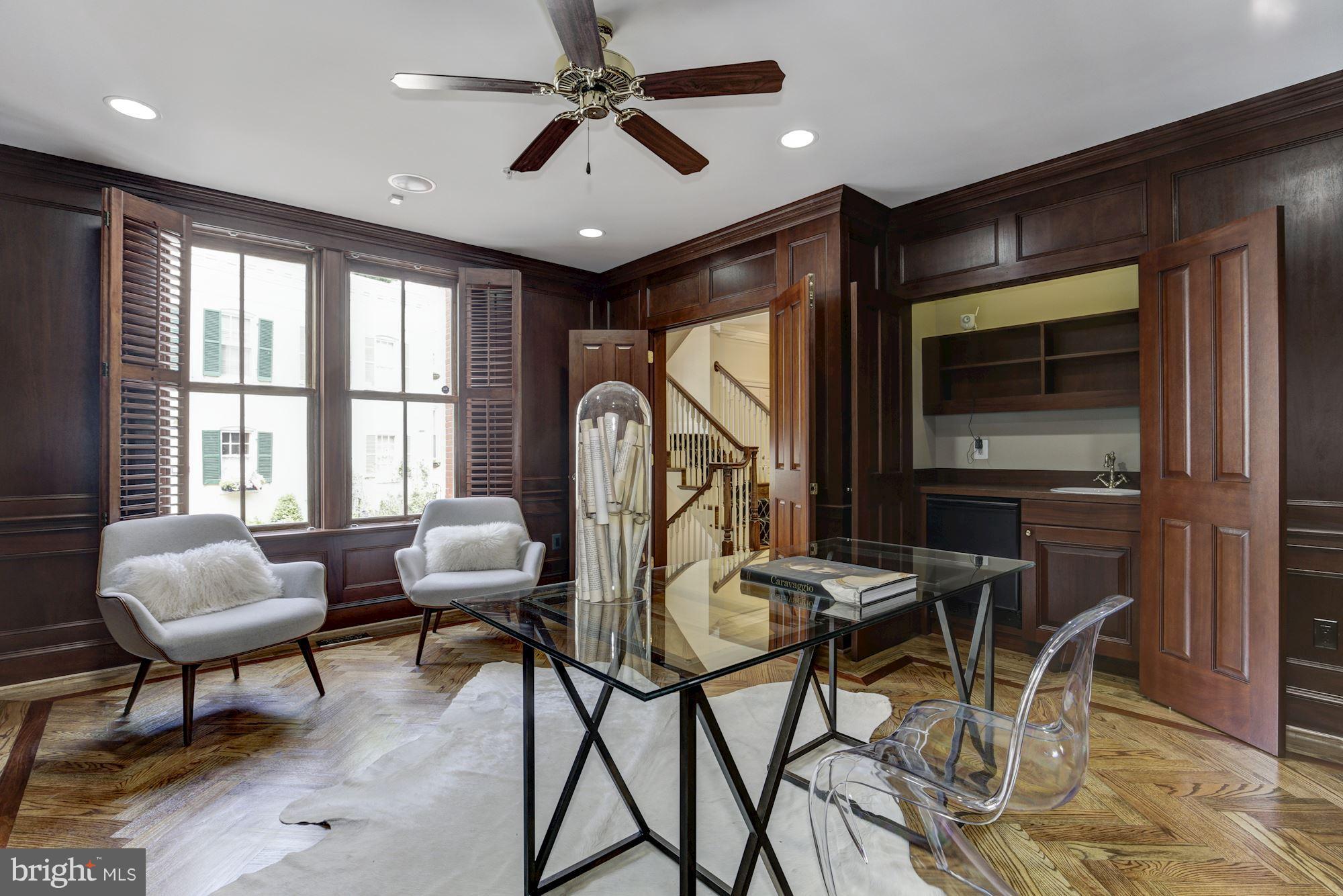 GEORGETOWN - Residential