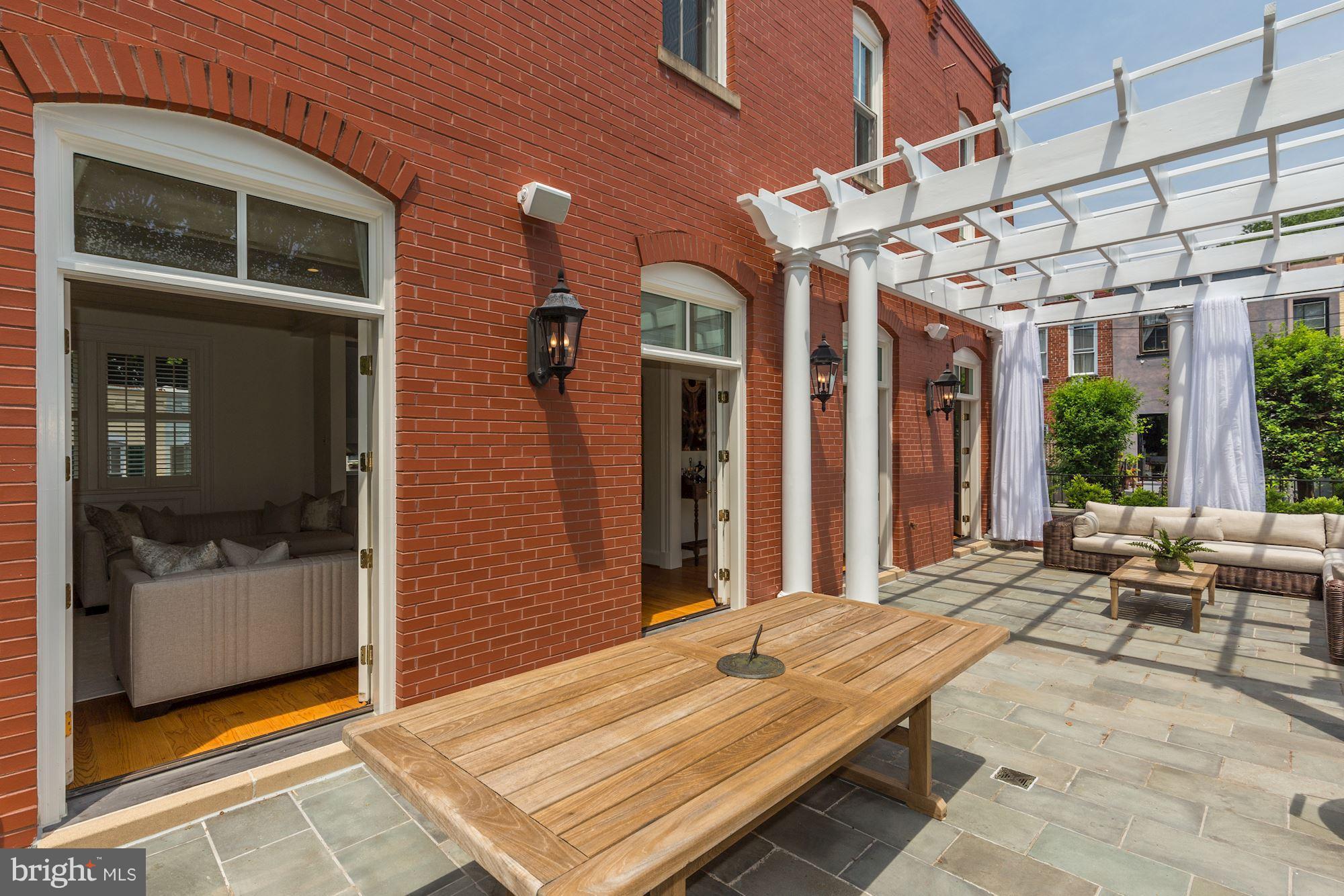 GEORGETOWN - Residential