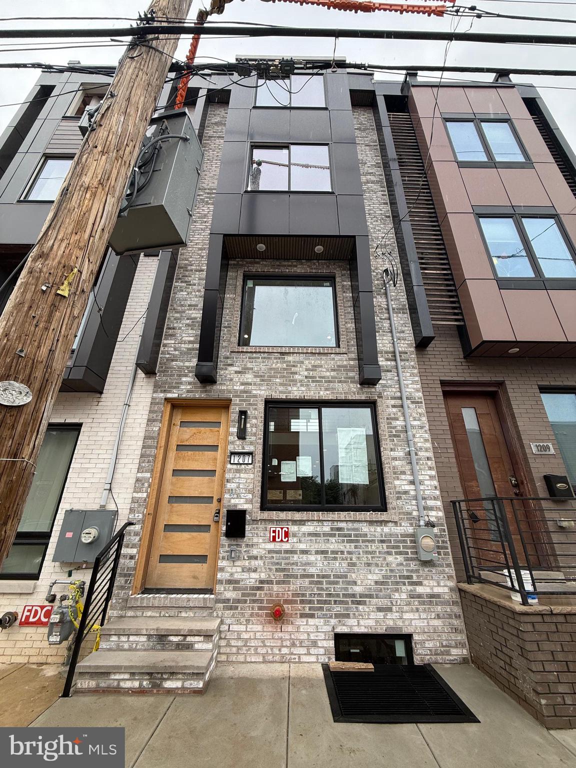 GRAYS FERRY - Residential