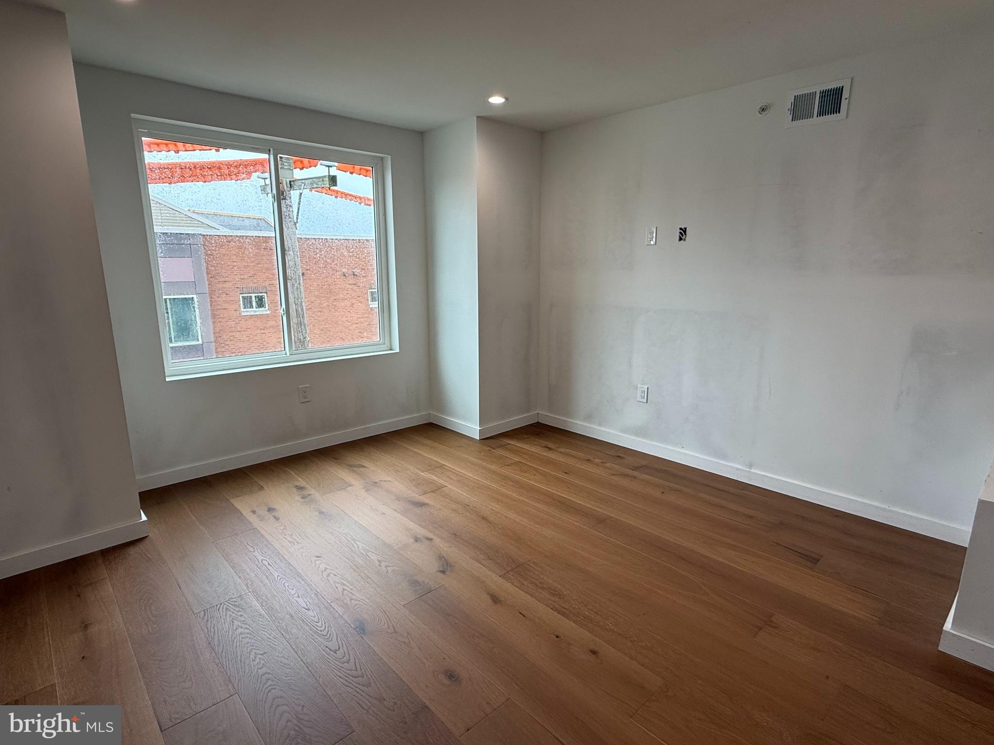 GRAYS FERRY - Residential