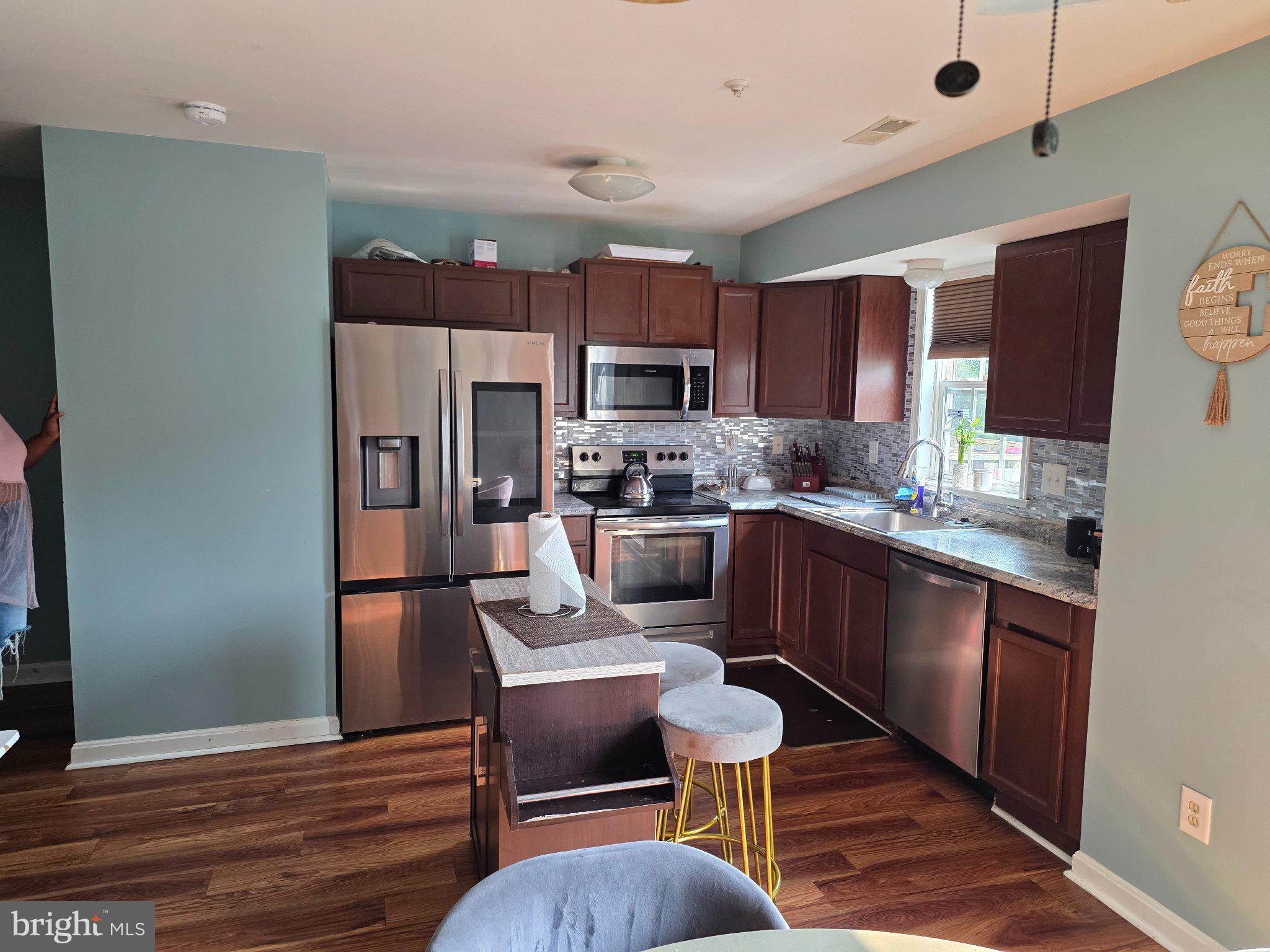 PROSPECT VIEW - Residential