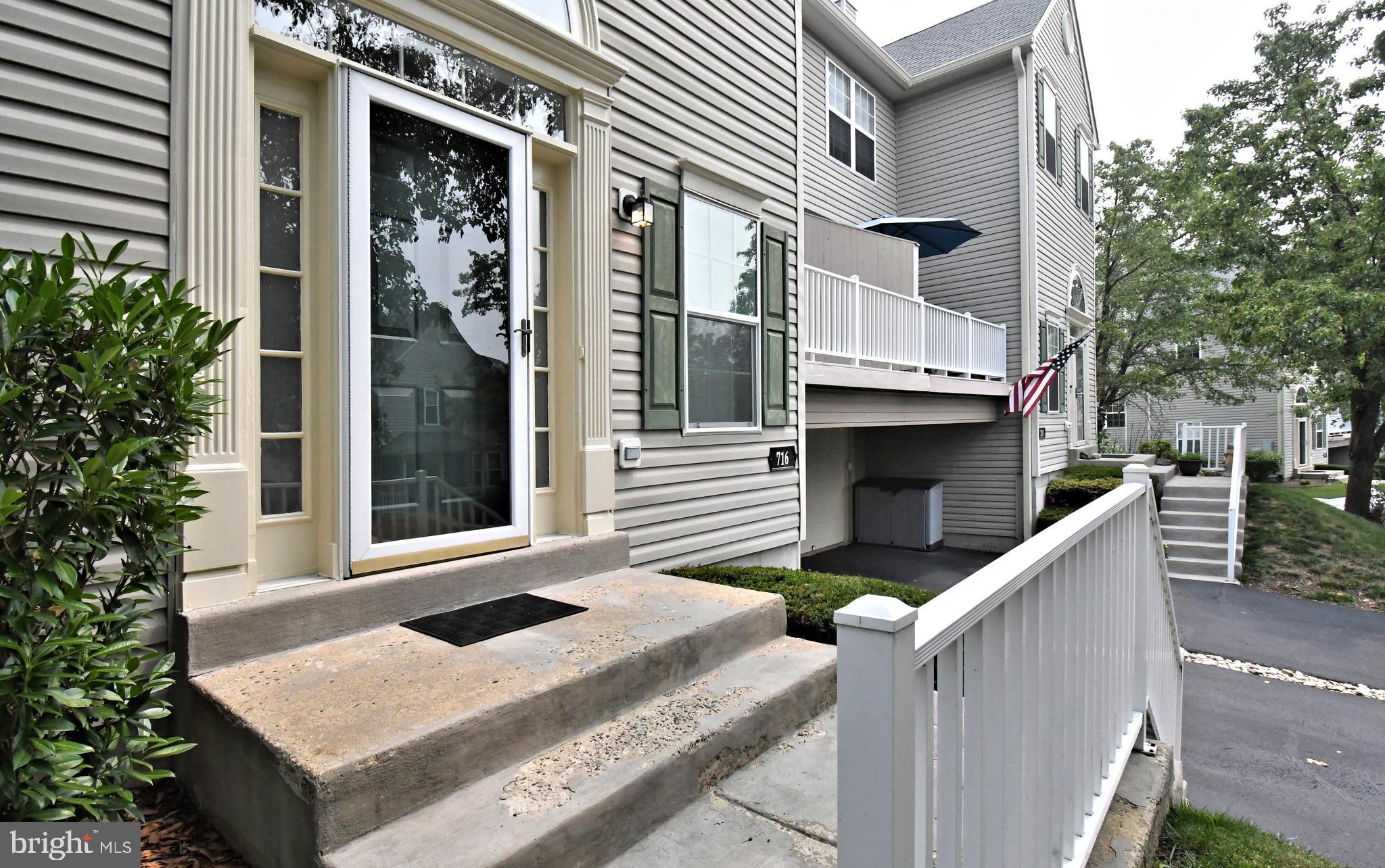 PROVIDENCE VIEW - Residential