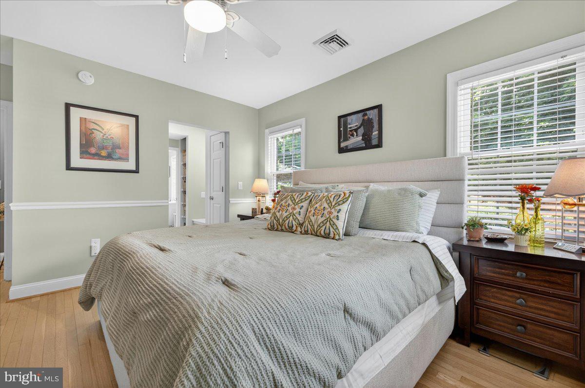 MAKEFIELD MANOR - Residential