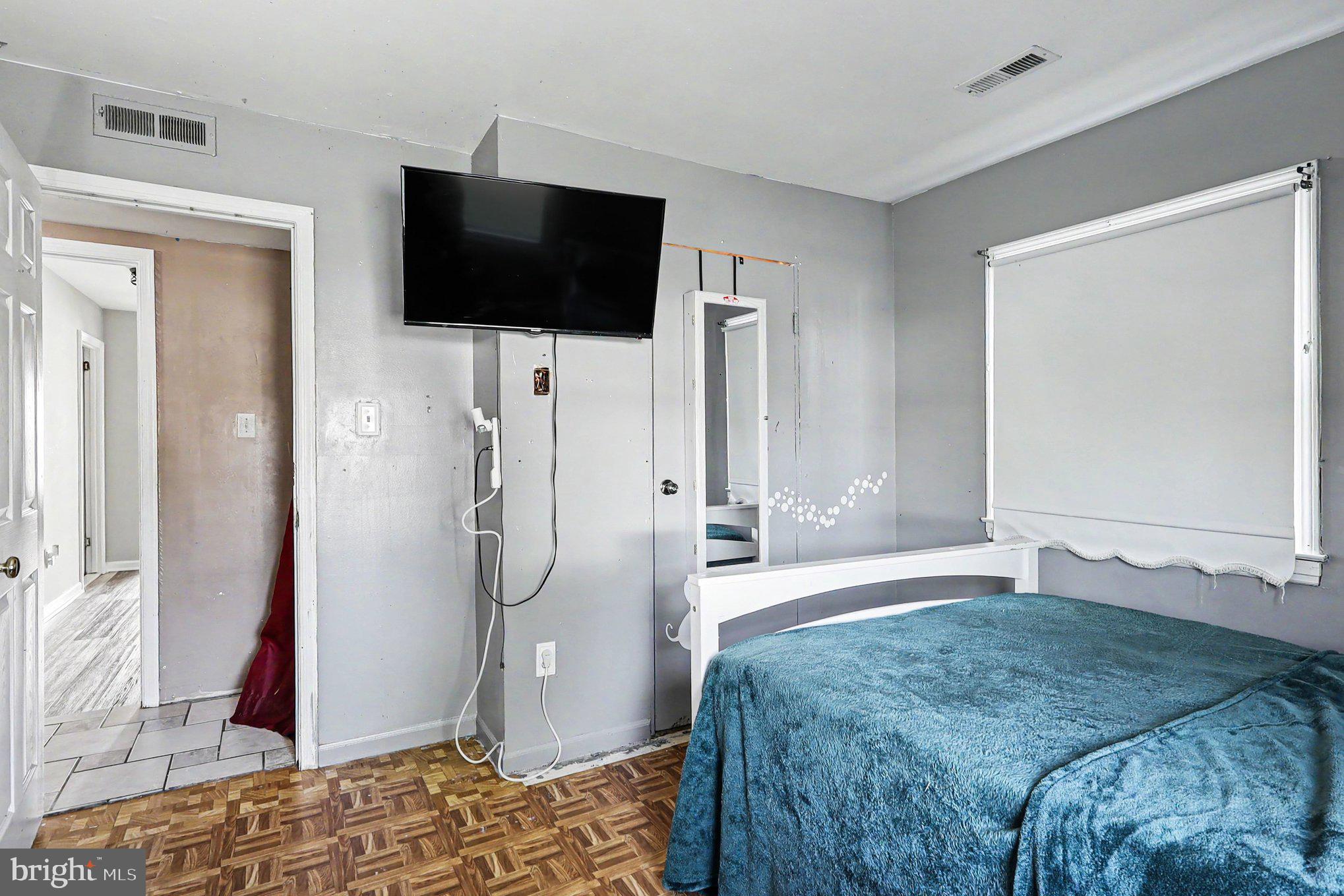 STERLING  PARK - Residential