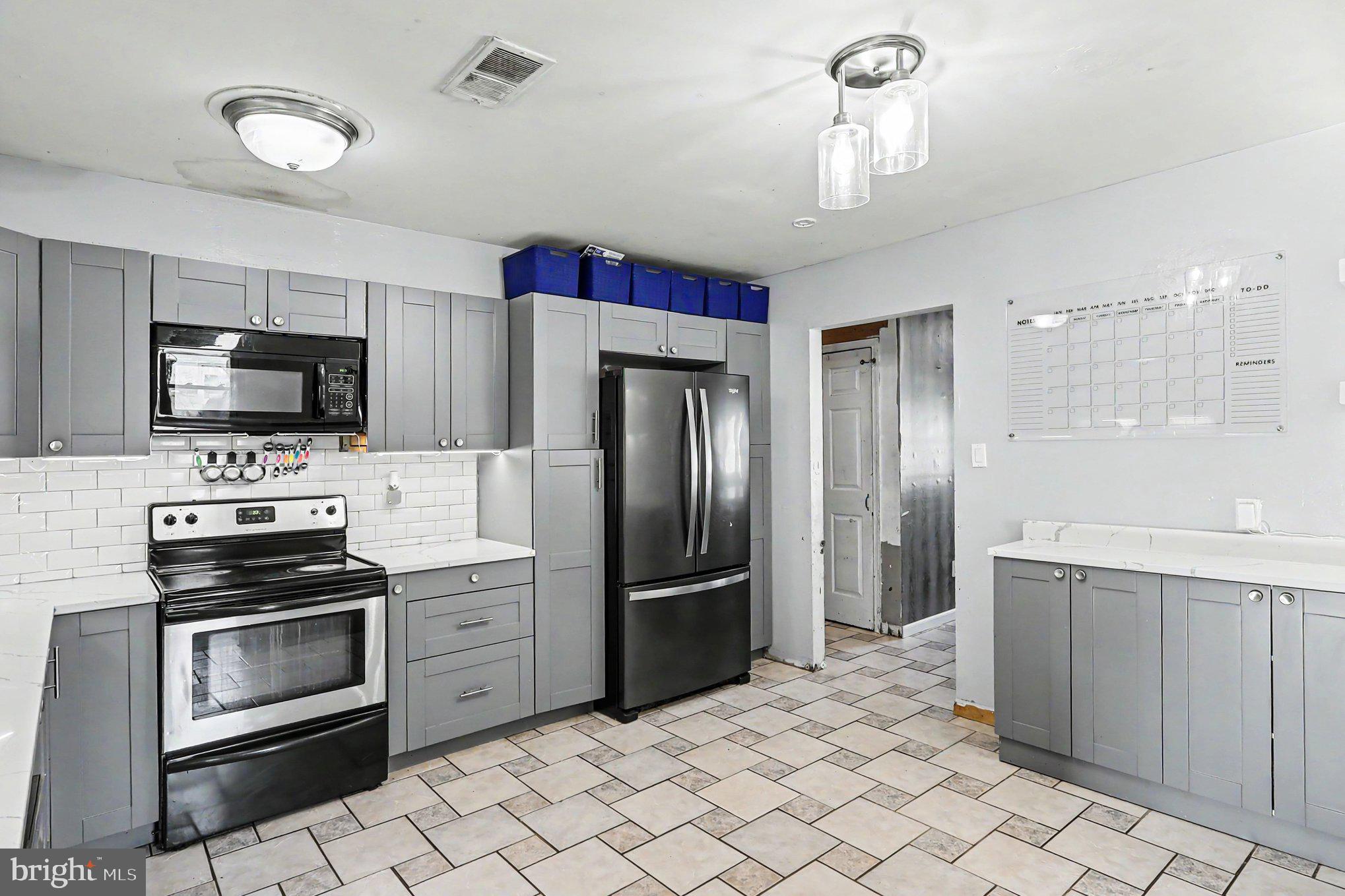 STERLING  PARK - Residential