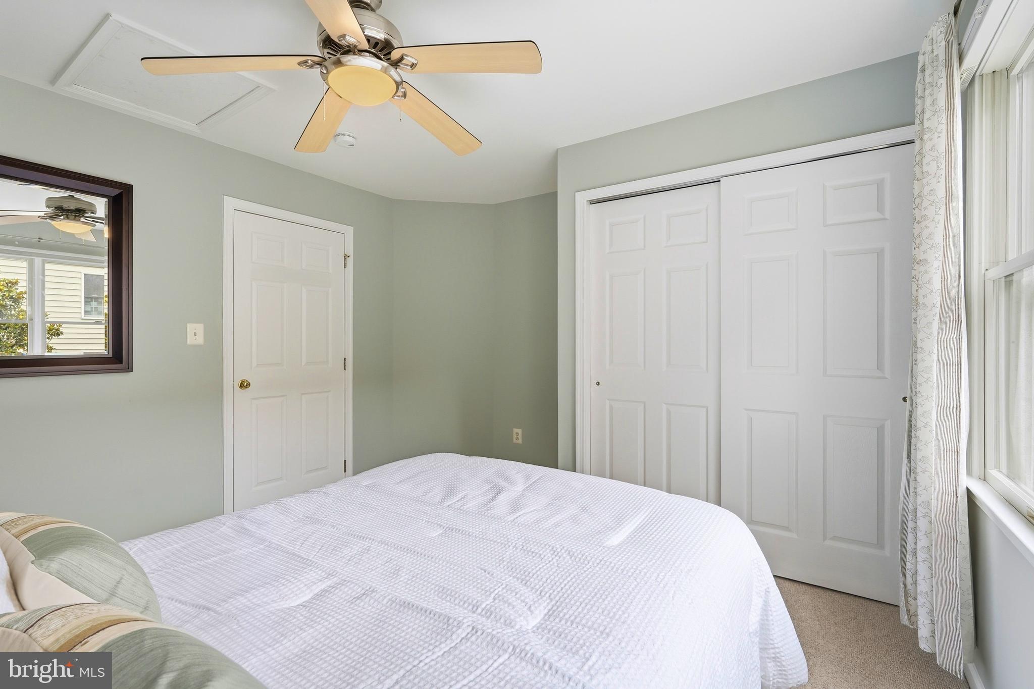 SOUTH RIDING - Residential