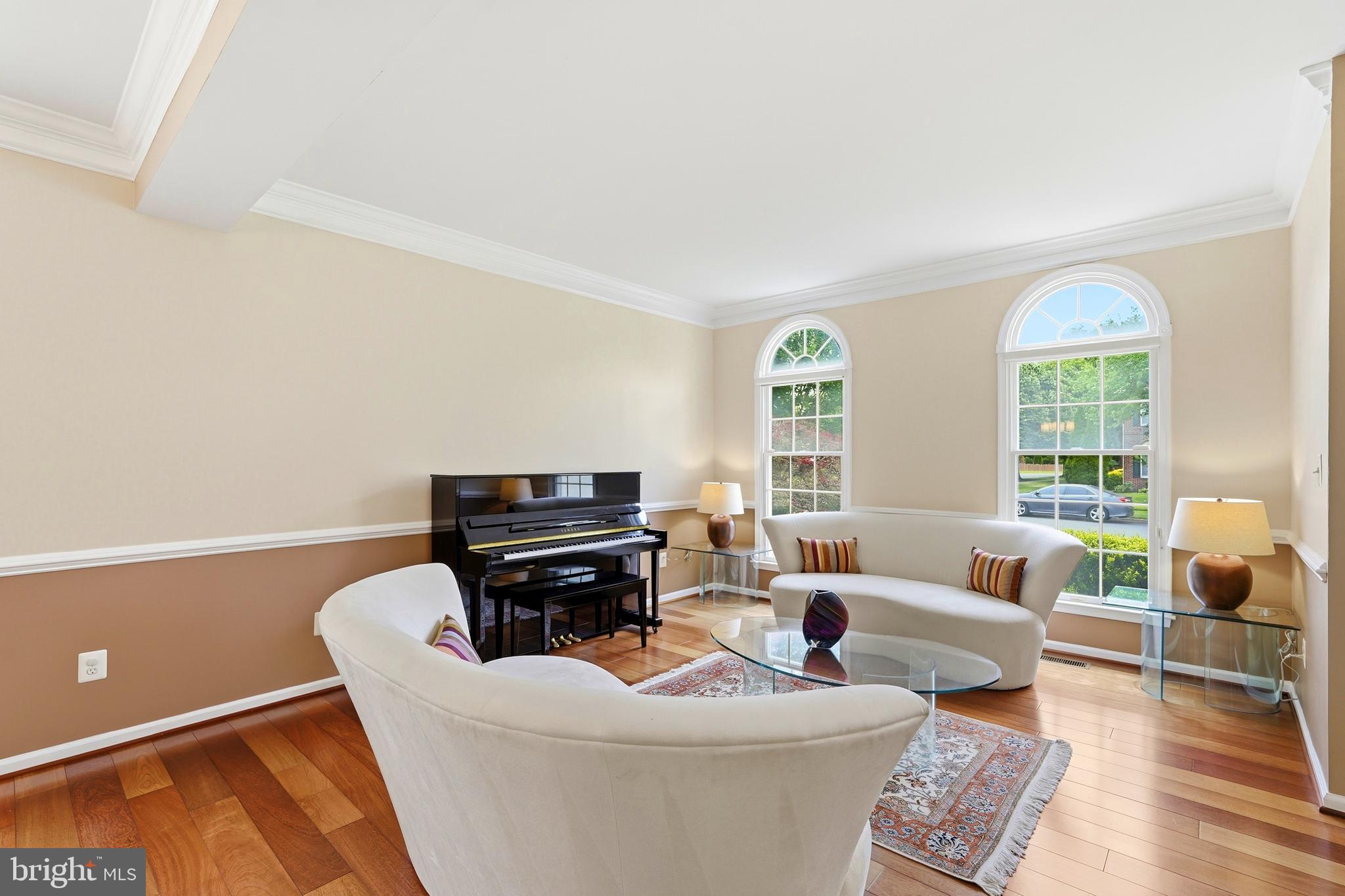 SOUTH RIDING - Residential
