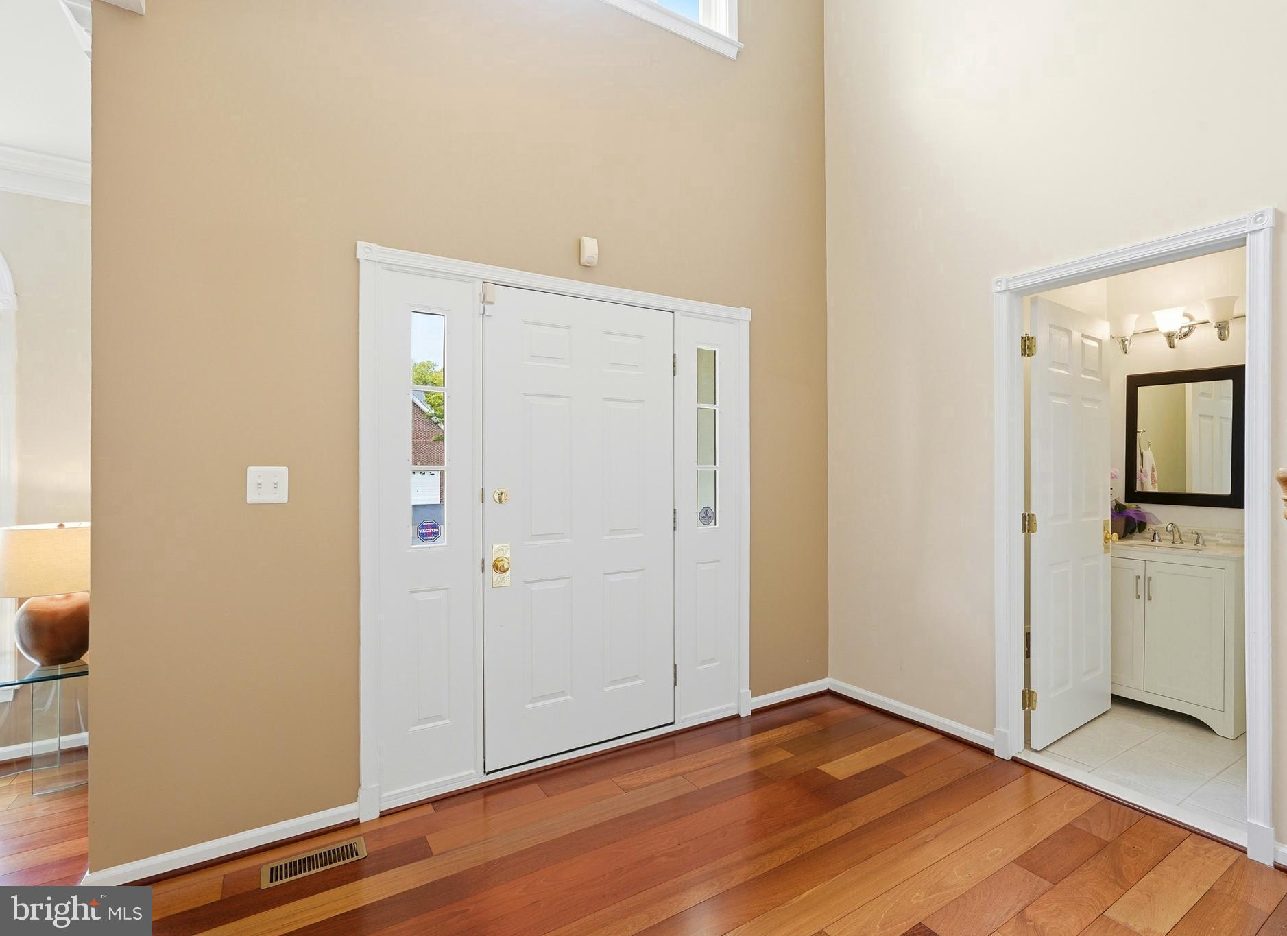 SOUTH RIDING - Residential