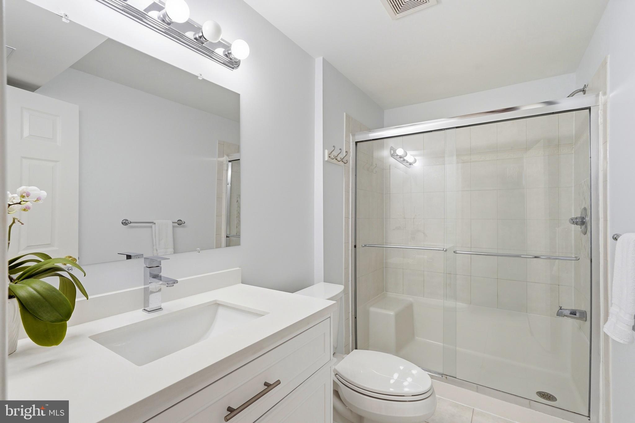 SOUTH RIDING - Residential