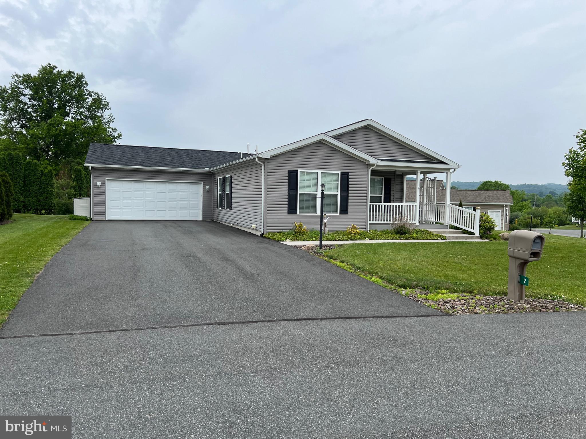 SPRING VALLEY VILLAG - Residential
